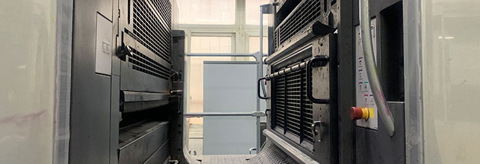 画册蜜桃成品人视频入口公司：如何设计蜜桃成品人视频入口提高品牌知名度的产品画册？(图1)