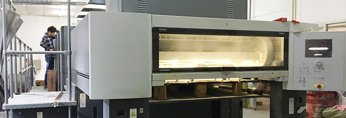 宣传折页蜜桃成品人视频入口后道加工工艺是什么(图1)